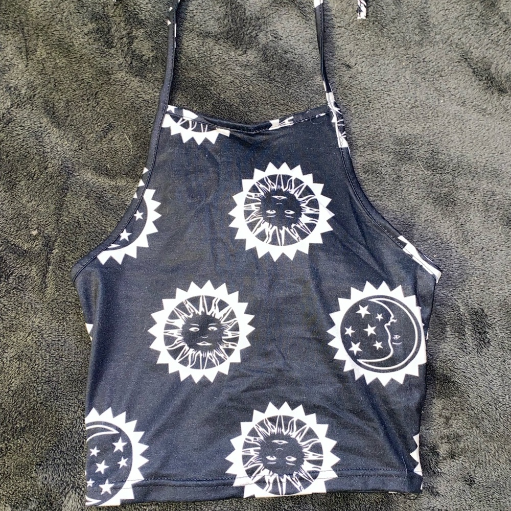 XS cropped halter